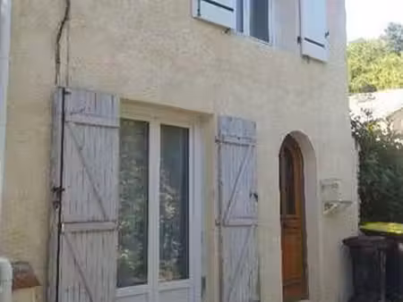 location maison à lestiac-sur-garonne (33550) : à louer / 80m² lestiac-sur-garonne