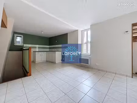maison 2 pièces 33 m²