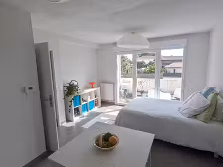 appartement 1 pièce calme et lumineux