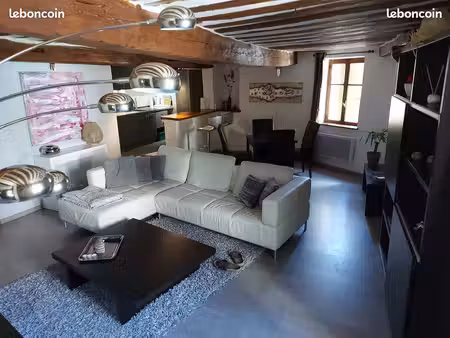 charmant appartement au coeur du village · 50 m² · 2 pièces