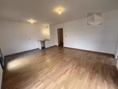 vente appartement 3 pièces 60.2 m² à pontoise (95000)  235 500 €