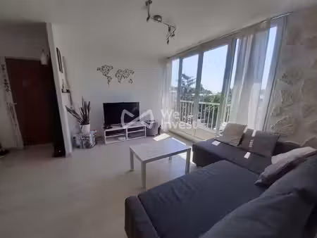 exclusivite - f3/4 résidence des chênes + cave + parking