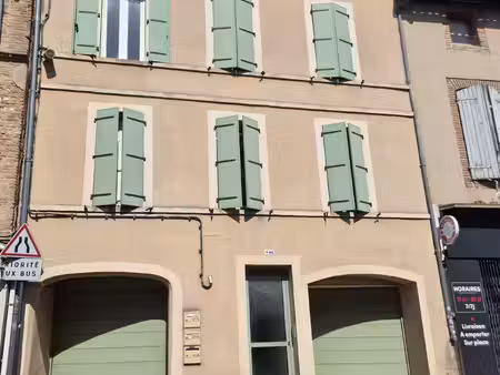 gaillac centre immeuble rénové aux multiples possibilités