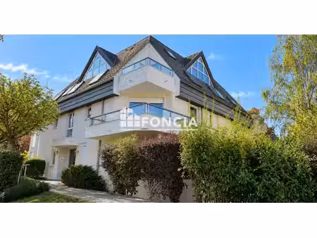 exclusivité foncia – 2 pièces avec balcon et garage à la robertsau