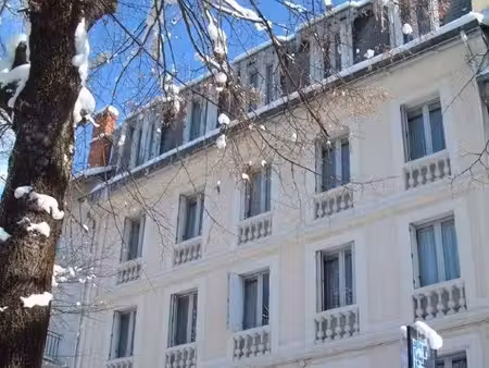 hôtel 2étoiles  restaurant  bar et spa