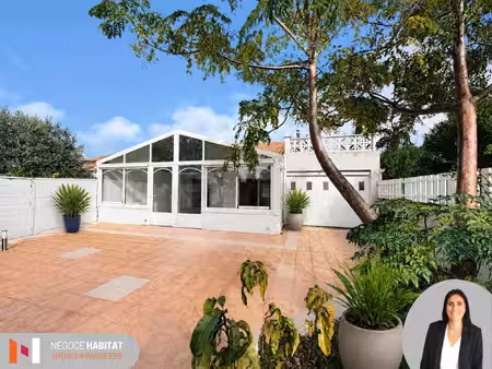 la grande-motte villa de 125m2 à 100 m de la plage du gran