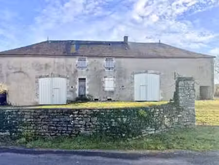 vente maison à verteuil-sur-charente (16510) : à vendre / 187m² verteuil-sur-charente