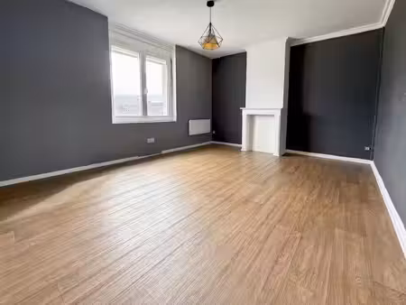 immeuble mixte à usage d'habitation et de commerce à cappelle-la-grande (59180)