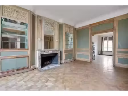limite mouvaux   rare hôtel particulier à rénover cadastré sur 2