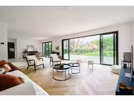 marcq-en-baroeul  maison rénovée 5 chambres  garage et jardin