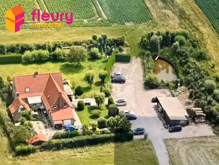 exclusivité ancien corps de ferme rénové plus de 300 m2 habitables sur 5 000 m2 de...