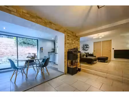 ensemble immobilier à fort potentiel — 3 logements + grand terrain de 1 400 m²