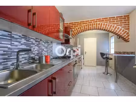 la parfaite maison familiale avec beau jardin