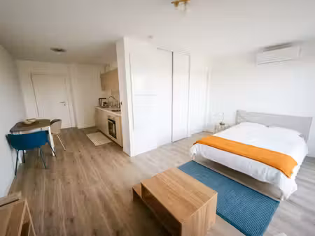 le bouscat studio neuf de 30.50 m2