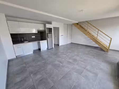 à louer superbe appartement t3 duplex à toulouse // deux par