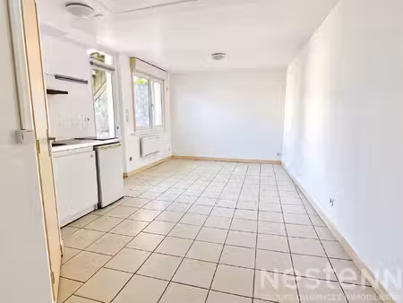 a louer - charmant studio vide de 23 m² idéal étudiant ou jeune actif
