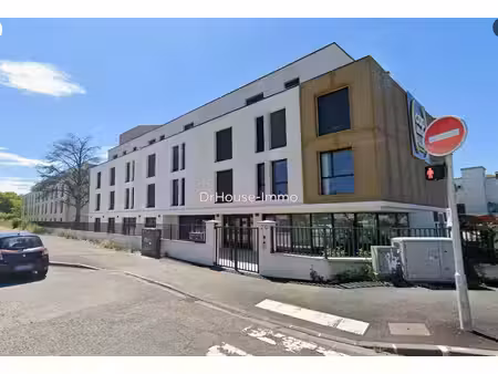 places de parking en sous sol les cézeaux