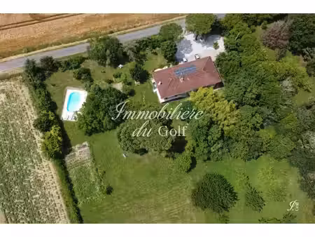 auréa - maison de 272m2 - piscine - terrain de pétanque - jardin - 31130 balma
