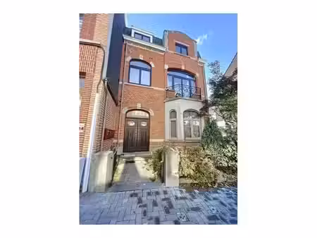 appartement à louer à rue saint-sébastien 10 braine-l'alleud (vbe82299)