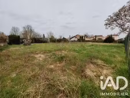 vente terrain à castelnau-de-médoc (33480) : à vendre / 1000m² castelnau-de-médoc