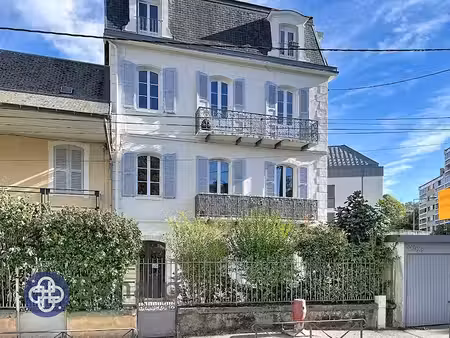 vente appartement 6 pièces 142 m² à chambery (73000)  400 000 €