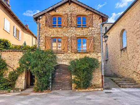 exclusivite- pommiers-maison centre village