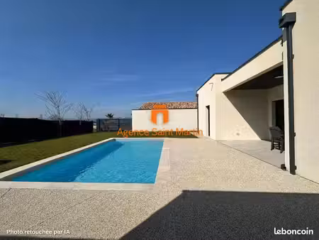 villa de plain pied avec piscine et garage