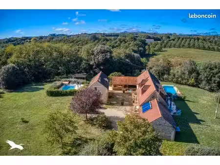 ferme 11 pièces 250 m²