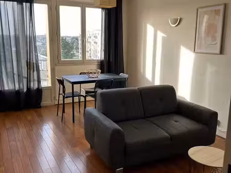 urgent appartement meublé