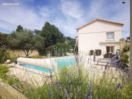 maison 7 pièces 140 m²