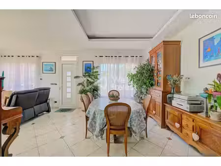 maison 4 pièces 82 m²