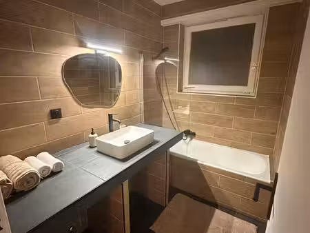 appartement t2 48m2 refait à neuf quartier résidentiel calme