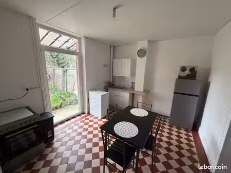 appartement rdc rue jean jacques rousseau