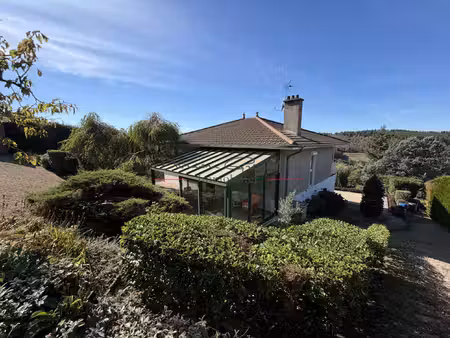 villa 115 m2 habitable avec joli terrain arboré