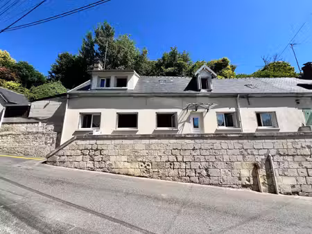 en village  maison 3 chambres de 96 m²