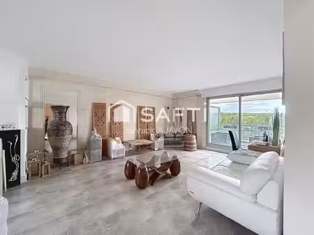 grand 4 pièces avec balcon  multiples possibilités