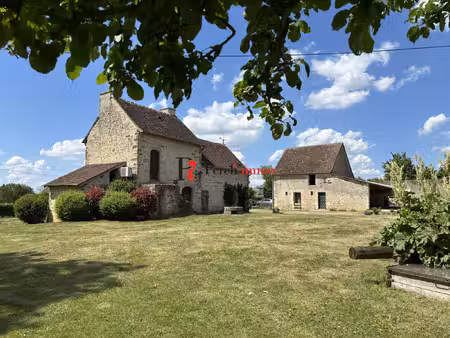 entre alencon et le mans corps de ferme calme mamers a 10 minute