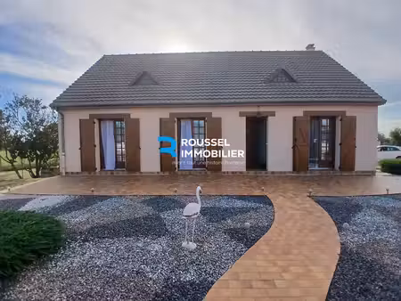 maison de plain-pied 3 chambres avec sous-sol total et grand terrain à mayet