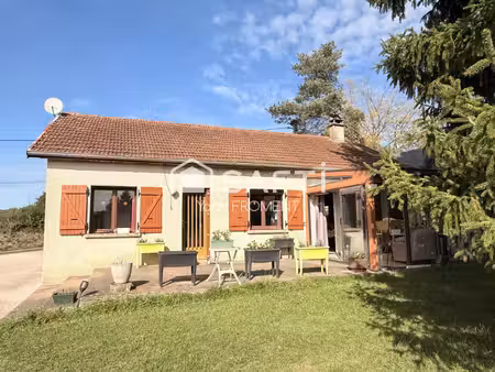maison de 1980  70 m2  2 ch garage et terrain