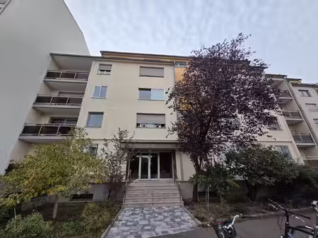 neudorf  appartement 2 pièces de 81 m² avec loggia  balcon   garage et cave