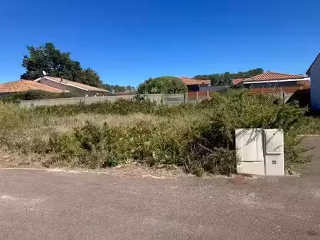 vente terrain à batir 557 m² à parentis-en-born (40160)  172 000 €