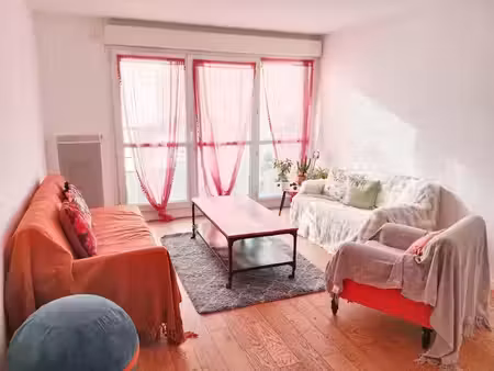 location meublée appartement 3 pièces 61 m² à argenteuil (95100)  1 350 €