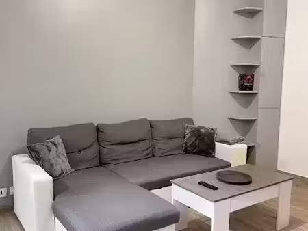 location appartement 2 pièces 30 m² à aubervilliers (93300)  900 €