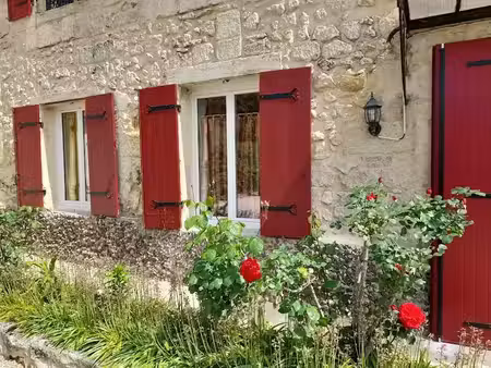 location meublée appartement 4 pièces 101 m² à cambes (33880)  1 200 €
