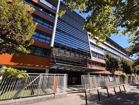 location bureaux 442m² à 9996m²