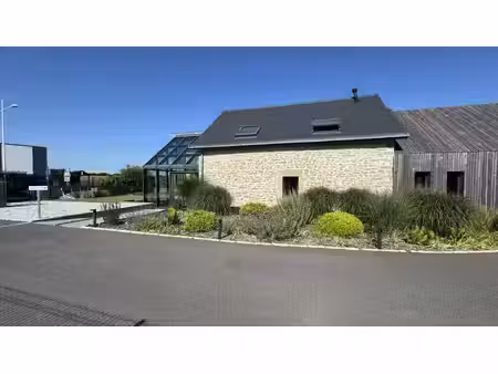 vente local d’activités guerande 44350 124m²