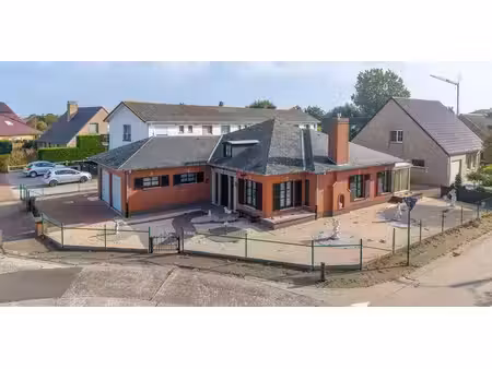 bungalow à vendre à klemskerke pour € 389.000 avec 3 chambres à coucher
