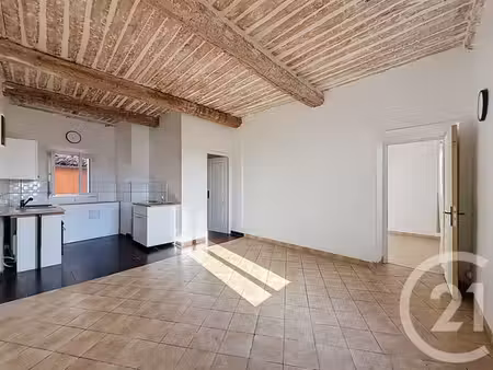 appartement f3 à louer - 3 pièces - 68 85 m2 - grasse - 06 - provence-alpes-cote-d-azur