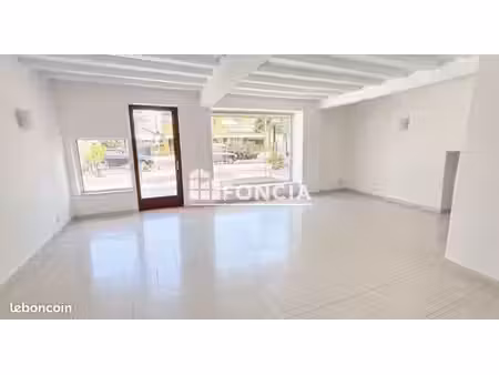 à vendre – local commercial – arnage centre