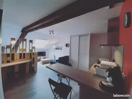 studio meublé 25 m² – rénové et tout équipé – centre-ville aurillac